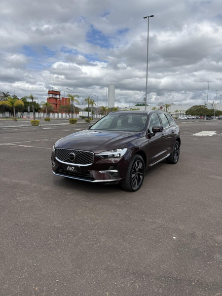 XC 60 T8 Plus 