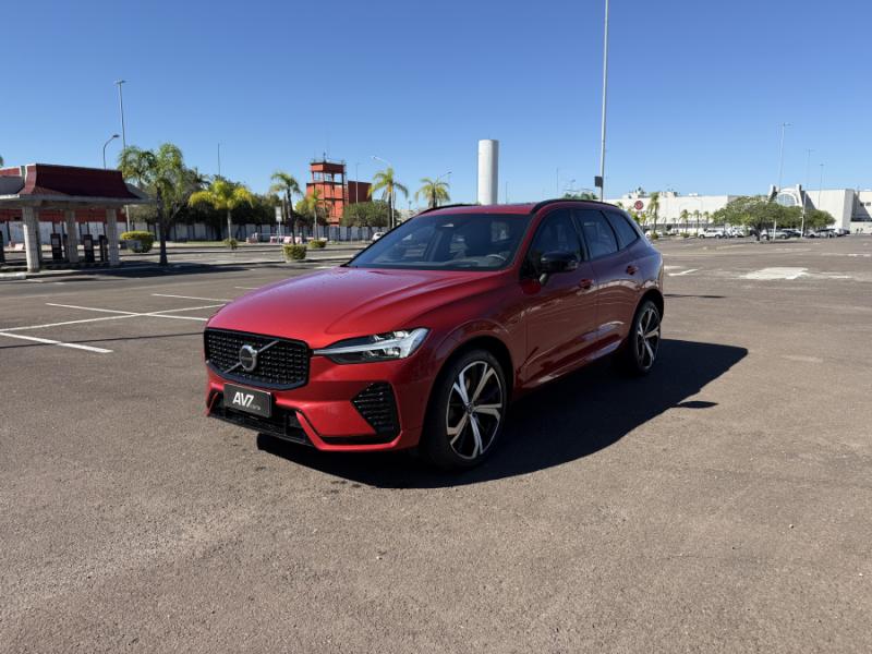 XC 60 T8 Ultimate Dark