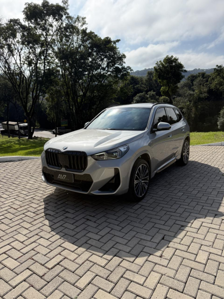 X1 20i M Sport
