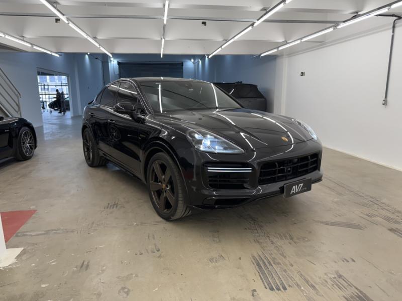 Cayenne Coupe Turbo S E-Hybrid