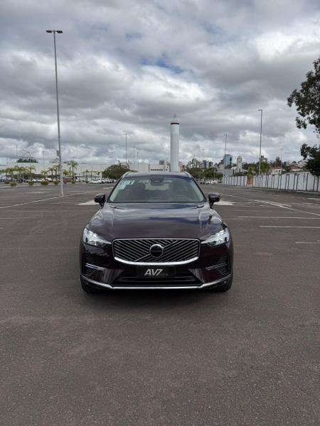 XC 60 T8 Plus 
