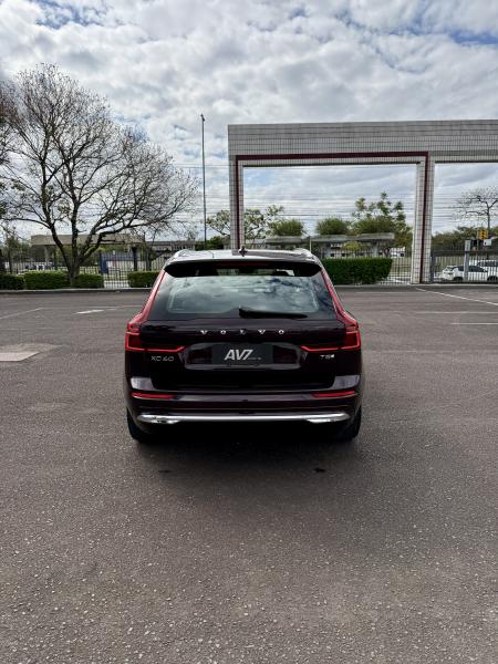 XC 60 T8 Plus 