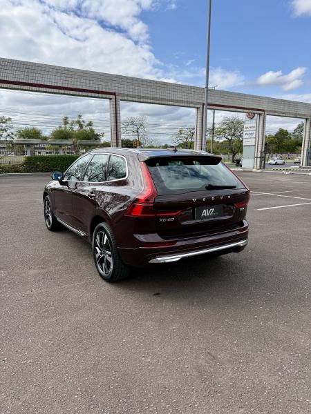 XC 60 T8 Plus 