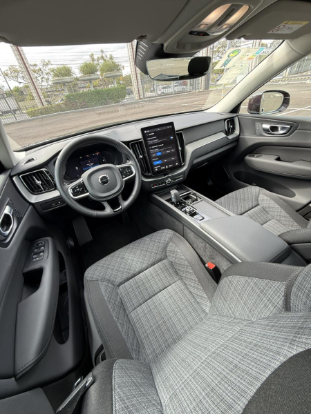 XC 60 T8 Plus 