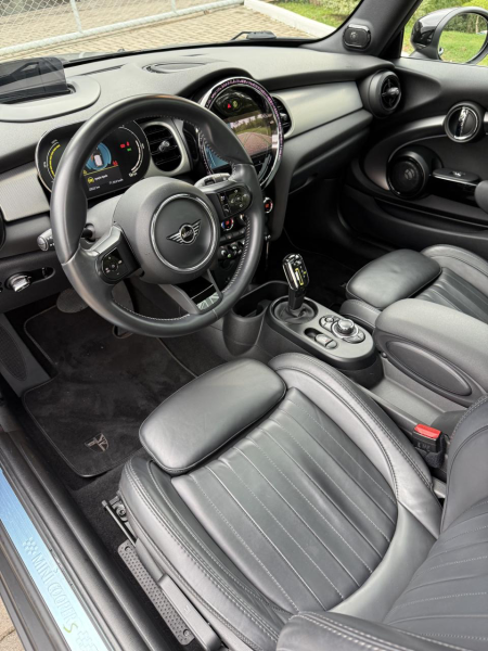Mini Cooper SE Top