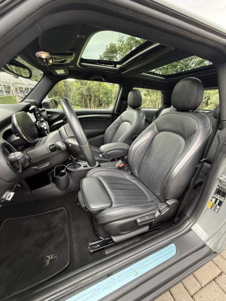 Mini Cooper SE Top