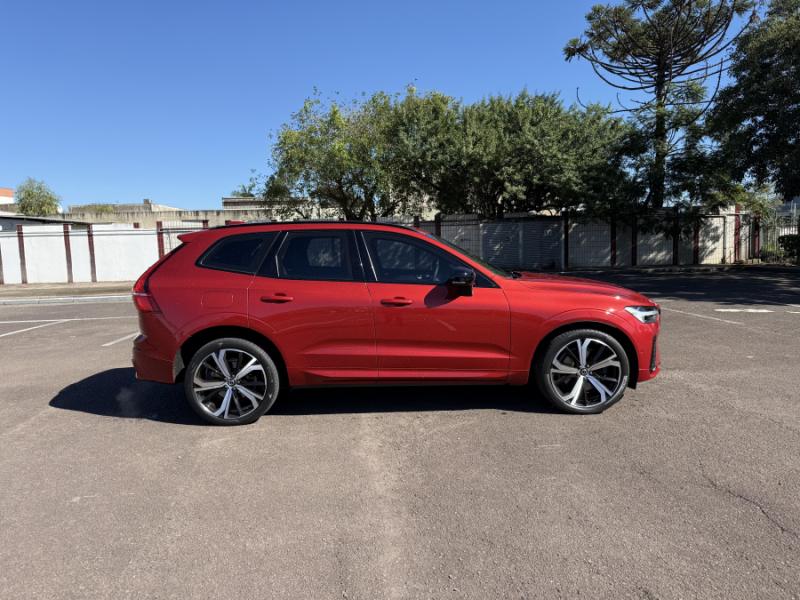 XC 60 T8 Ultimate Dark