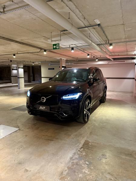 XC 90 T8 Ultimate Dark 