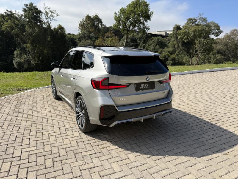 X1 20i M Sport