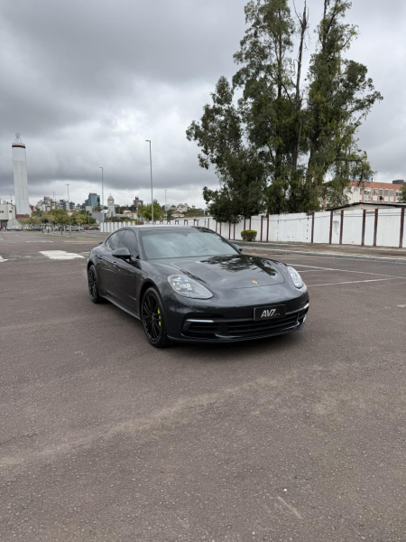 Panamera 4 E-Hybrid