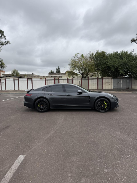 Panamera 4 E-Hybrid