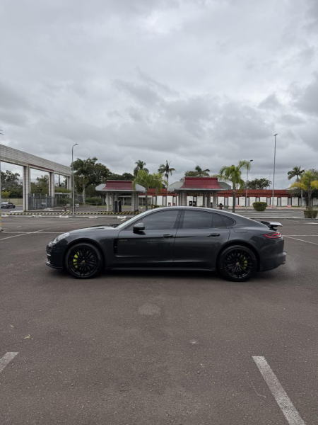 Panamera 4 E-Hybrid