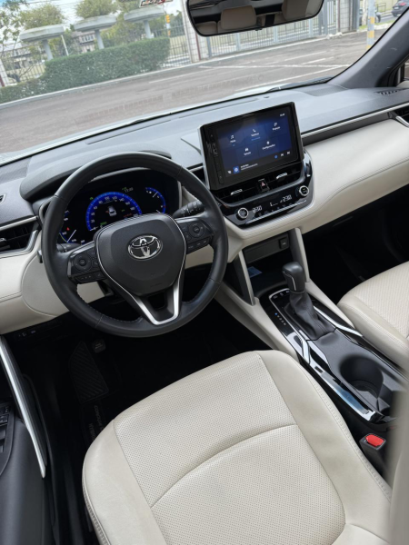 Corolla Cross XRX Hybrid