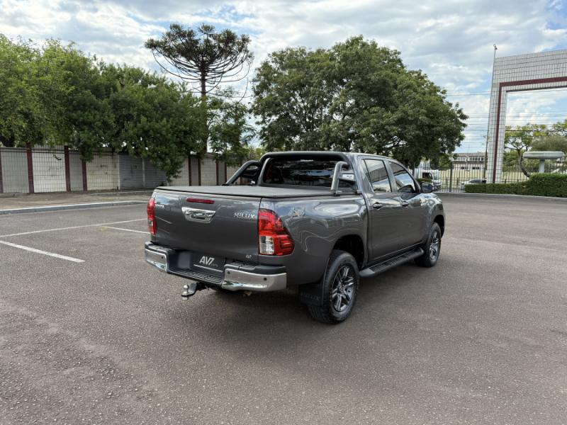 Hilux CD SR 4x4 
